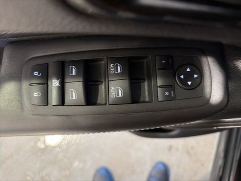 Used 2022 Dodge Durango SRT w/ Technology Group image 21