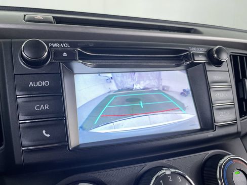 Used 2017 Toyota RAV4 LE w/ All Weather Liner Package AWD/4WD image 15