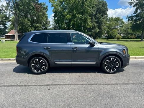Certified 2024 Kia Telluride SX Prestige AWD/4WD image 30