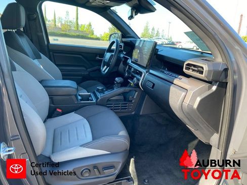 Used 2024 Toyota Tacoma TRD Off-Road w/ TRD Off Road Upgrade Package AWD/4WD image 18
