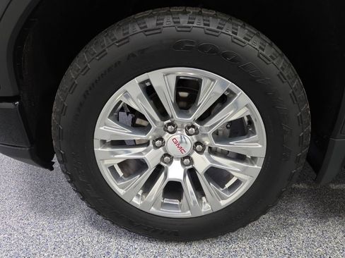 Used 2022 GMC Sierra 1500 Denali image 46