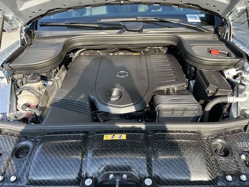 Used 2025 Mercedes-Benz GLS 450 4MATIC image 58