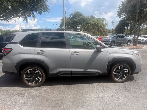 Used 2025 Subaru Forester Limited AWD/4WD image 8