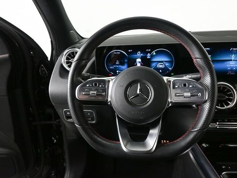 Certified 2023 Mercedes-Benz GLA 250 w/ AMG Line Exterior image 2