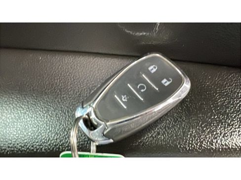 Used 2019 Chevrolet Traverse LT w/ LPO, Blackout Package AWD/4WD image 21