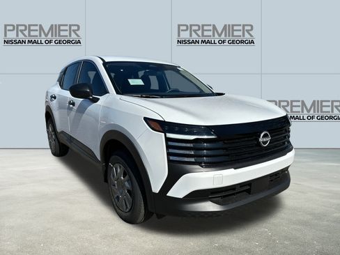 New 2026 Nissan Kicks S w/ Charging Package image 3