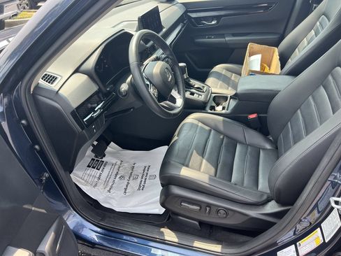 Used 2024 Honda CR-V EX-L image 16