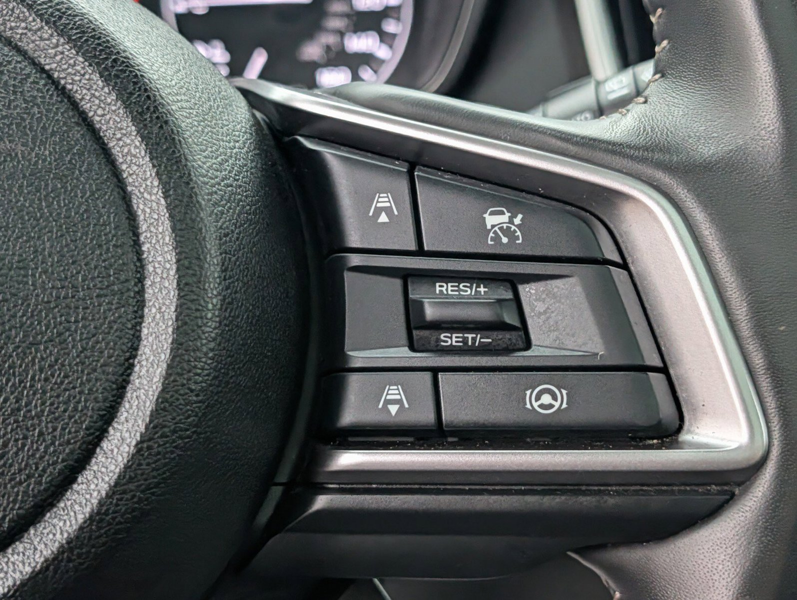 Used 2024 Subaru Ascent Touring AWD/4WD image 36