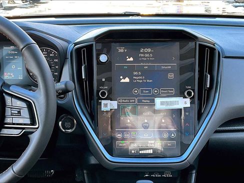 New 2025 Subaru Crosstrek 2.5i Limited image 6