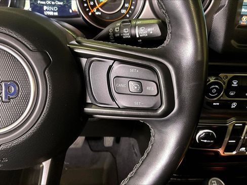 Used 2021 Jeep Wrangler Unlimited Sport image 12