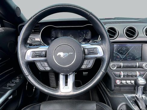 Used 2021 Ford Mustang Premium RWD image 5