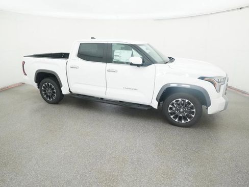 New 2026 Toyota Tundra Limited image 12