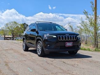 Used 2019 Jeep Cherokee Latitude Plus w/ Cold Weather Group AWD/4WD video 3