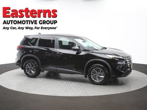 Used 2024 Nissan Rogue S AWD/4WD image 47