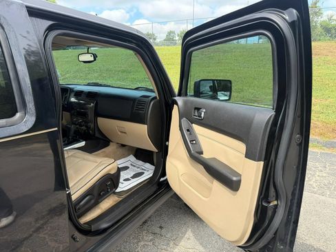 Used 2008 HUMMER H3 Luxury AWD/4WD image 16