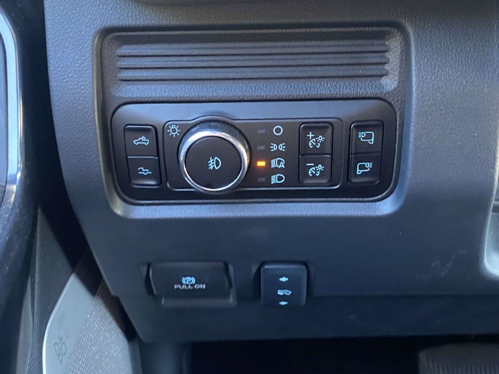 Used 2025 Ford F250 Platinum AWD/4WD image 20