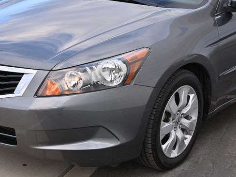 Used 2009 Honda Accord EX image 24
