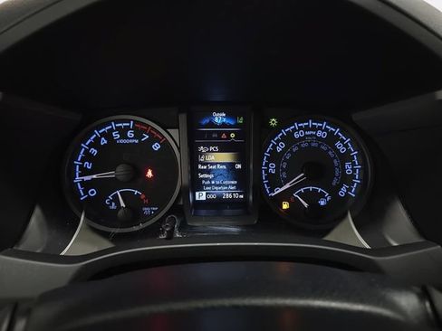 Certified 2023 Toyota Tacoma TRD Sport AWD/4WD image 16