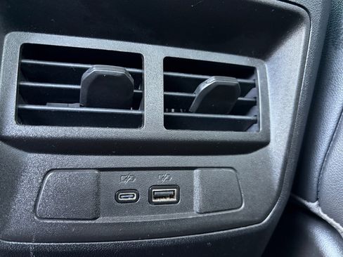 Used 2024 Chevrolet Colorado ZR2 w/ ZR2 Convenience Package III image 15