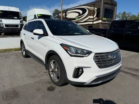 Used 2017 Hyundai Santa Fe Limited image 2