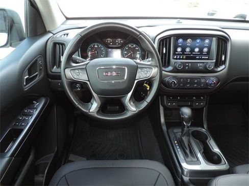 Used 2022 GMC Canyon AT4 image 16