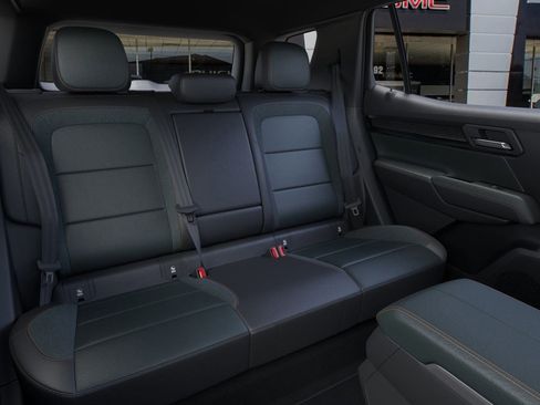 New 2026 GMC Terrain AT4 w/ Technology Package II AWD/4WD image 17
