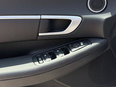 New 2026 Hyundai Sonata SEL FWD image 18