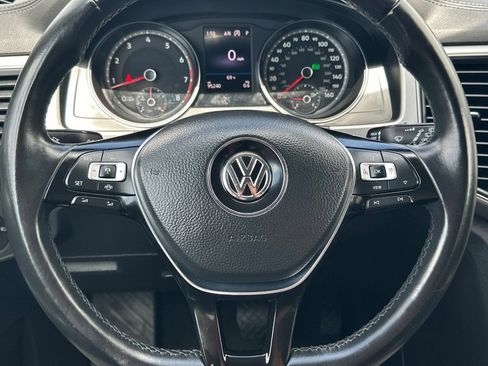 Used 2019 Volkswagen Atlas SE FWD image 22