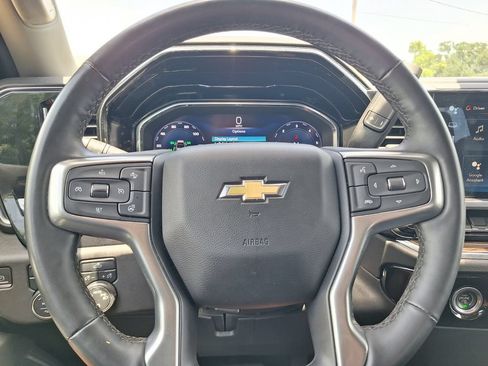 Used 2023 Chevrolet Silverado 1500 LT AWD/4WD image 13