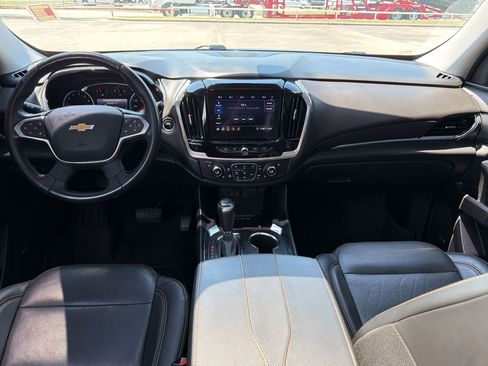 Certified 2020 Chevrolet Traverse Premier w/ Redline Edition FWD image 16