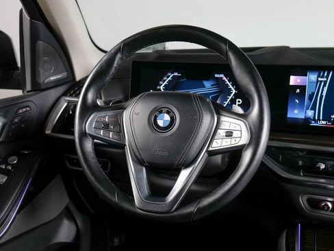 Used 2023 BMW X7 xDrive40i w/ Premium Package AWD/4WD image 15