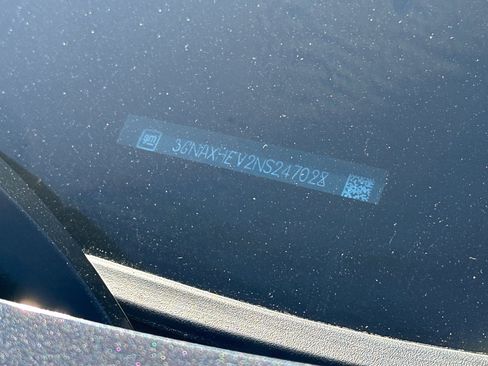 Used 2022 Chevrolet Equinox LS image 52