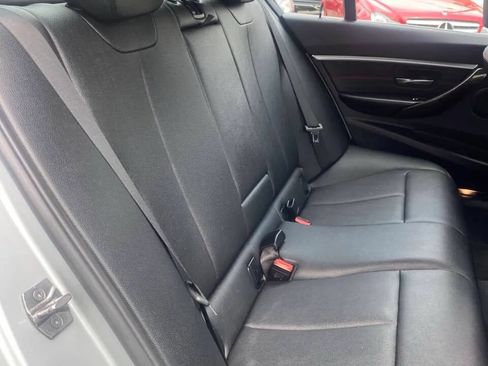 Used 2017 BMW 330i xDrive Sedan AWD/4WD image 18