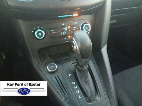 Used 2017 Ford Focus SE FWD image 23