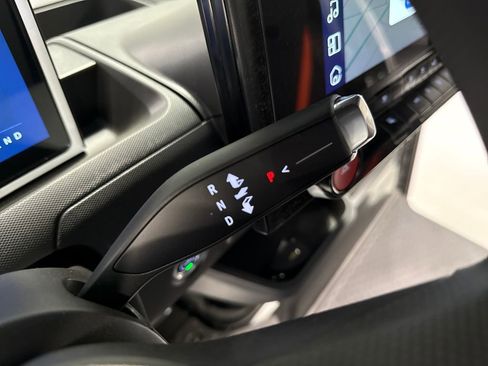 New 2025 Chevrolet Brightdrop 400 FWD image 11