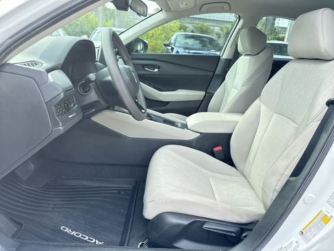 Used 2025 Honda Accord LX image 13