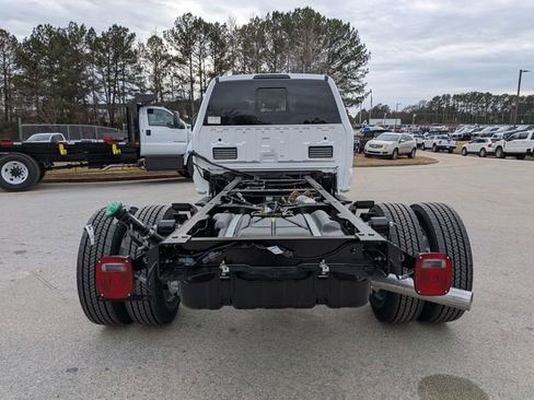 New 2026 Ford F550 4x4 Supercab Super Duty image 5