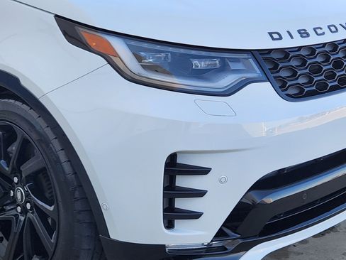 Certified 2023 Land Rover Discovery S R-Dynamic image 8