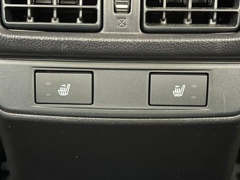 Used 2017 Subaru Legacy 2.5i Limited image 22