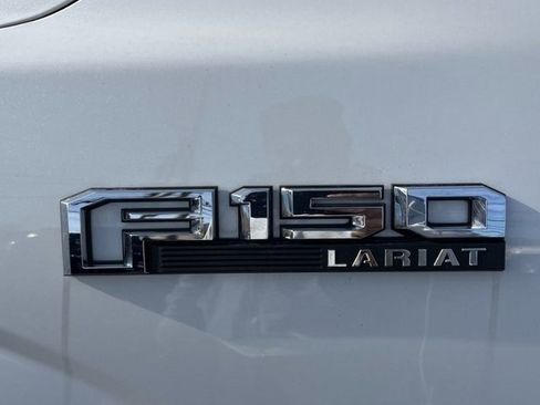 Used 2020 Ford F150 Lariat w/ Equipment Group 502A Luxury image 11