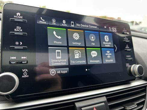 Used 2021 Honda Accord Sport image 27