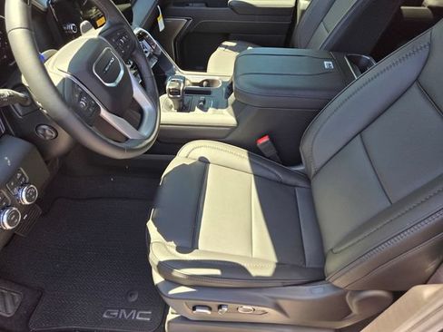 New 2026 GMC Sierra 1500 Denali AWD/4WD image 8