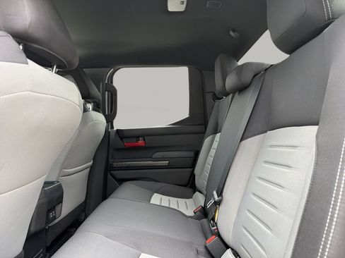 Used 2025 Toyota Tacoma TRD Sport RWD image 16