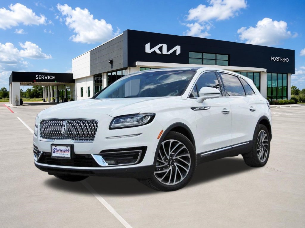 Used 2020 Lincoln Nautilus Reserve w/ Equipment Group 201A FWD image 1