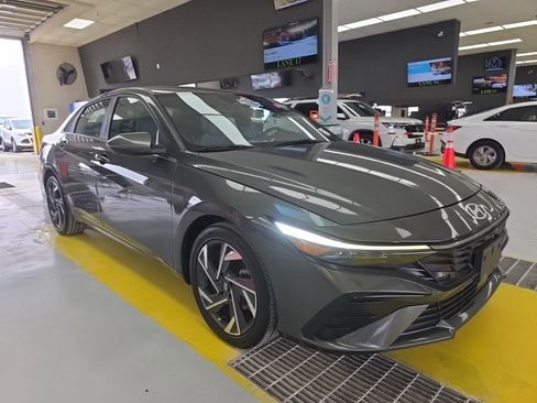 Used 2023 RAM 1500 Tradesman w/ Trailer Tow Package image 4