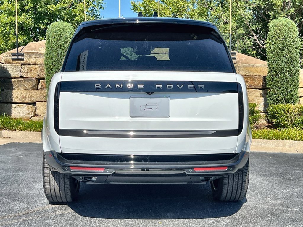 New 2027 Land Rover Range Rover SE AWD/4WD image 4