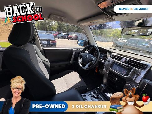 Used 2018 Toyota 4Runner SR5 AWD/4WD image 30