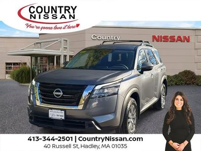 New 2025 Nissan Pathfinder SV