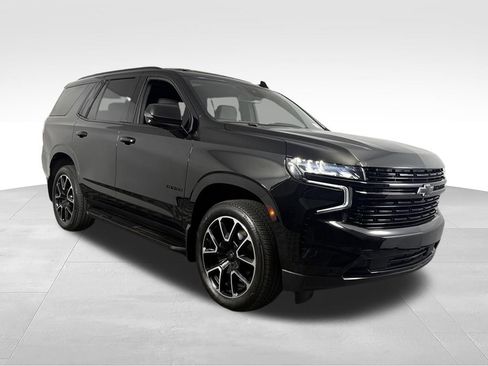 Used 2024 Chevrolet Tahoe RST w/ Sport Performance Package AWD/4WD image 4