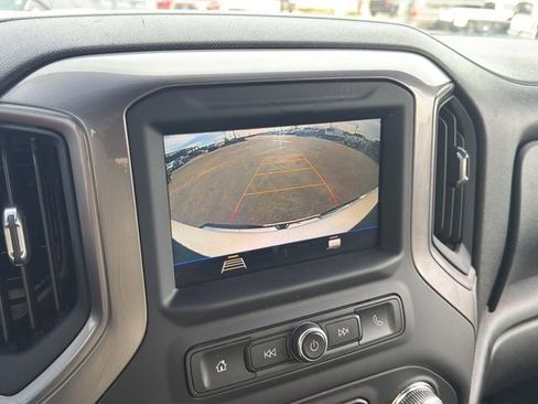 Used 2023 GMC Sierra 2500 Pro w/ Gooseneck/5TH Wheel Package image 26